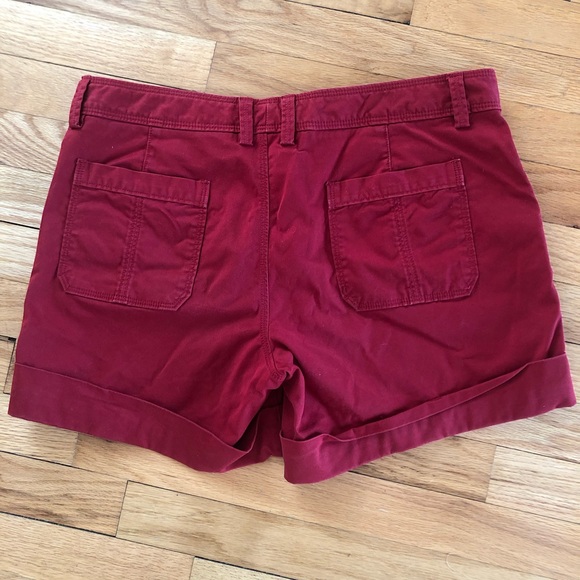 Old Navy Red Shorts size 10 Mid Rise - Picture 2 of 6